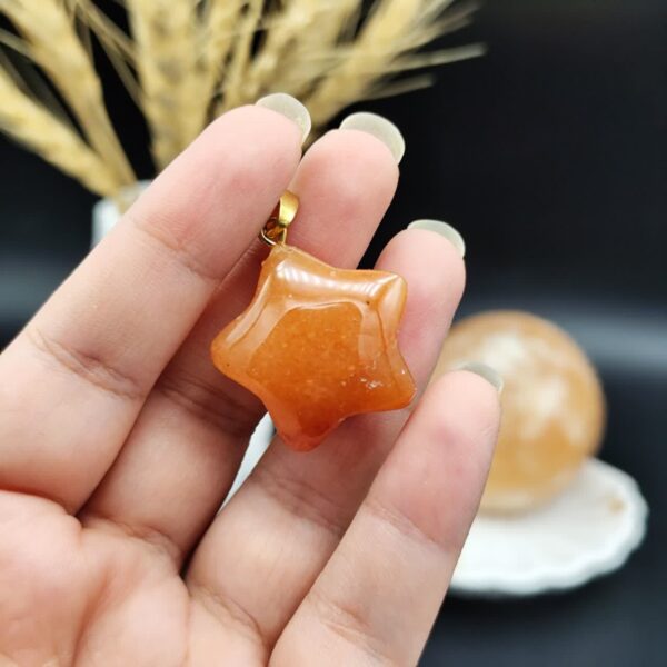 گردنبند جید تراش ستاره دامله اصل معدنی کد 7030