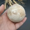 دکوری و درمانگر گوی سنگ نمک اصل معدنی به همراه پایه کد 8970
