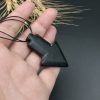 گردنبند و دکوری یشم عباس آباد اصل معدنی کد 8863