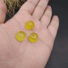 نگین عقیق زرد اصل معدنی مزین به دعای شرف الشمس ( رزق و روزی ) کد 8265