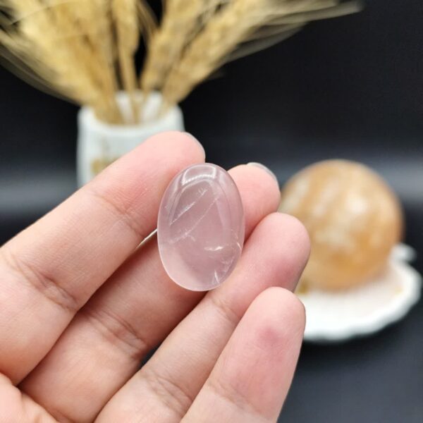نگین رزکوارتز اصل معدنی کد 9247