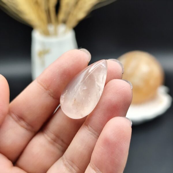نگین رزکوارتز اصل معدنی کد 9251