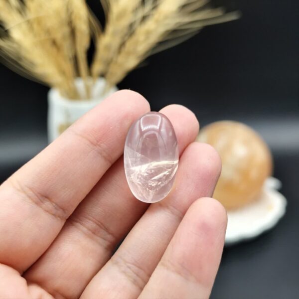 نگین رزکوارتز اصل معدنی کد 9246