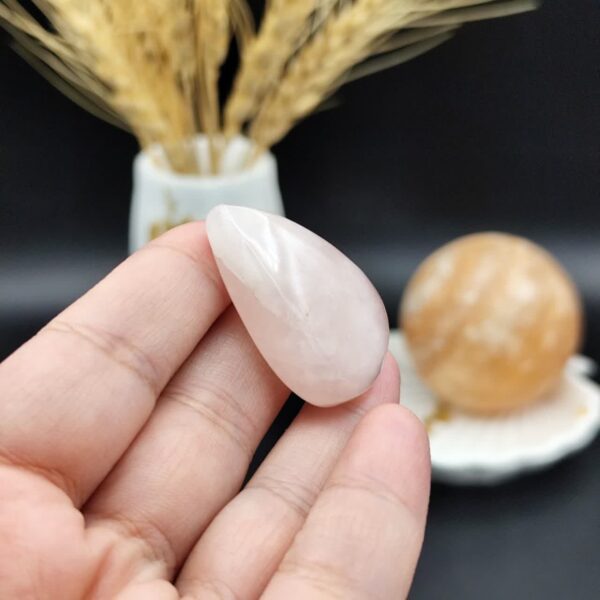نگین رزکوارتز اصل معدنی کد 9245