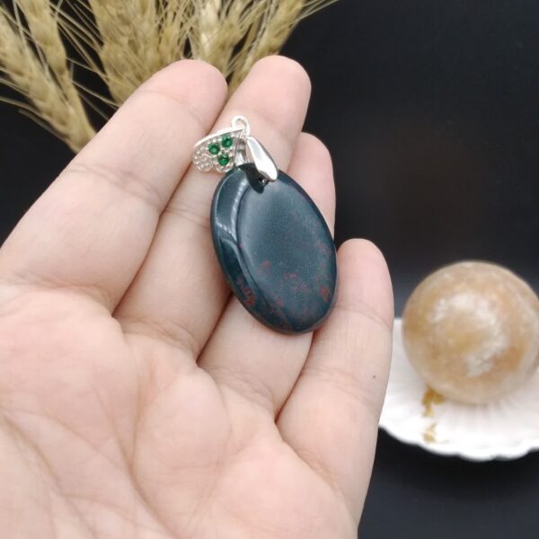 گردنبند نقره سنگ خون اصل معدنی کد 8765