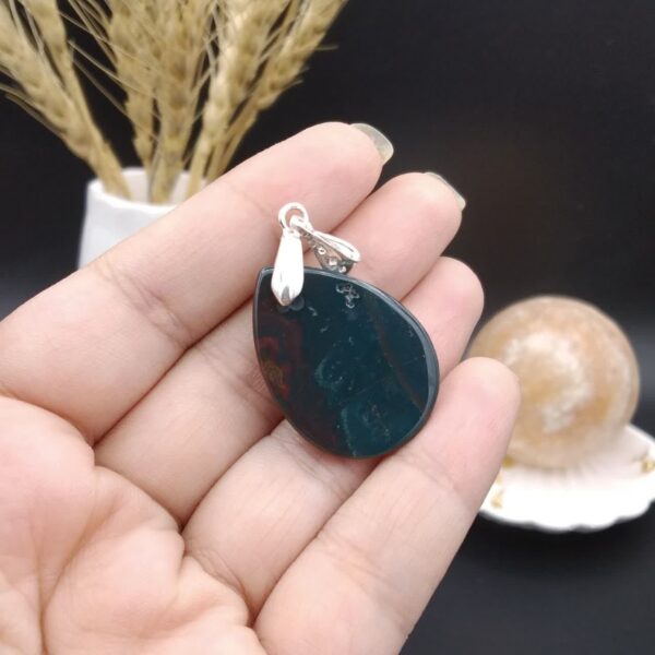 گردنبند نقره سنگ خون اصل معدنی کد 8766