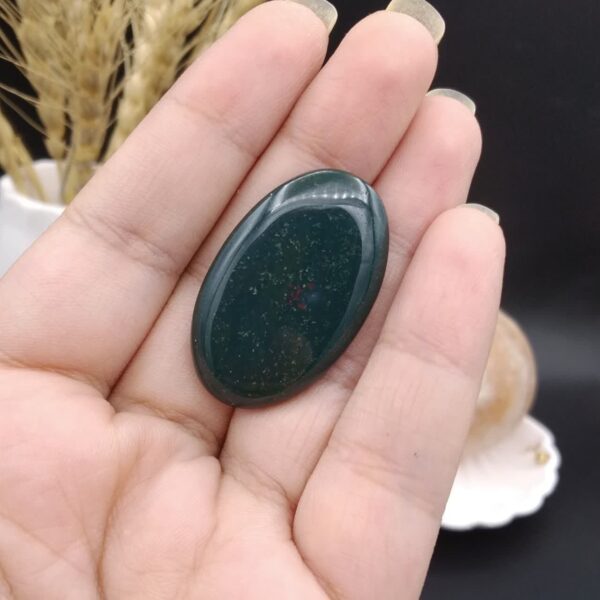نگین سنگ خون اصل معدنی کد 8763