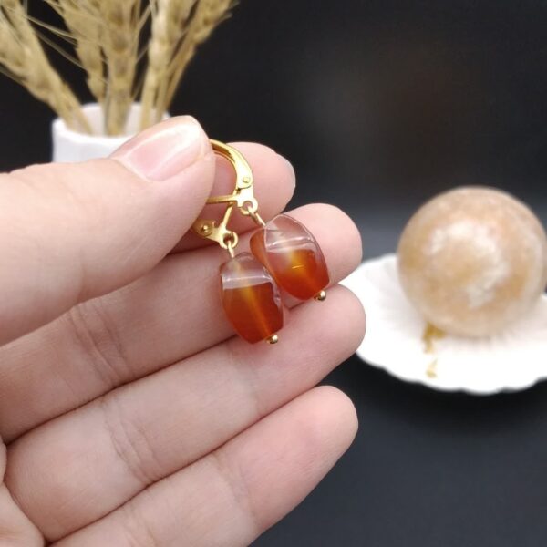 گوشواره عقیق اصل معدنی مدل هل پیچ کد 8994